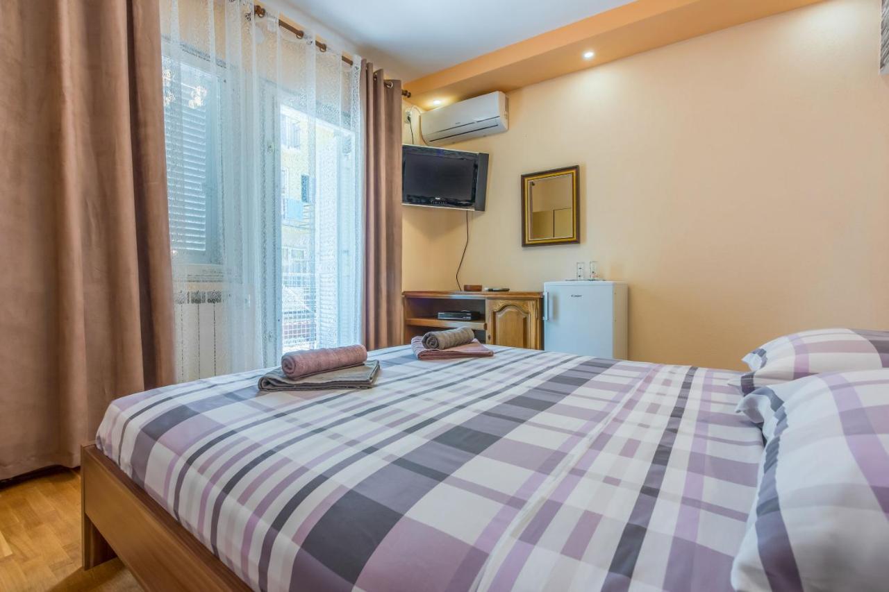 Apartments&Room ART Crikvenica Buitenkant foto