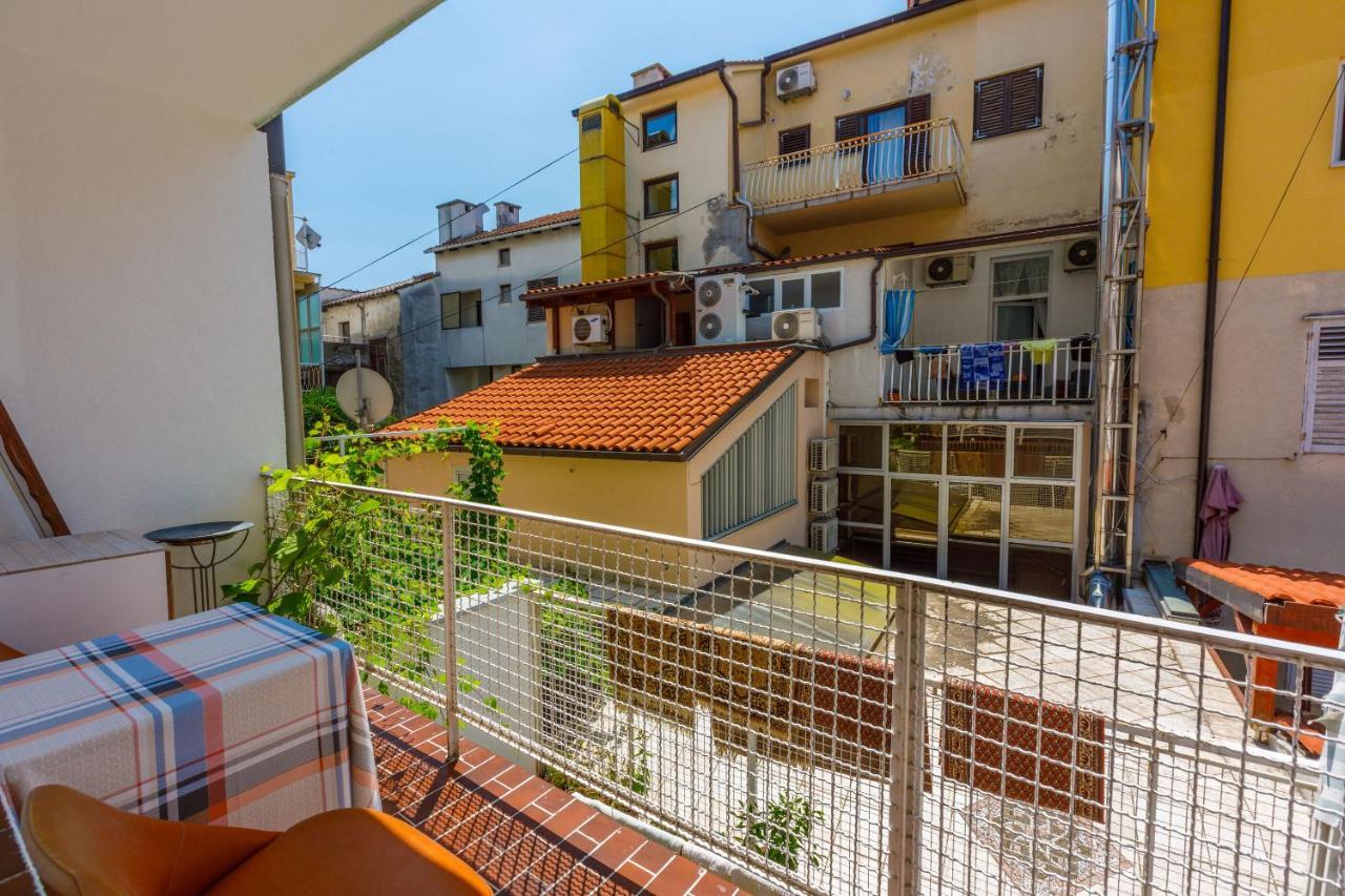 Apartments&Room ART Crikvenica Buitenkant foto